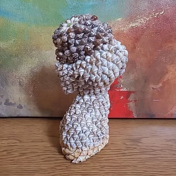 Vintage Seashell Puppy Dog Figurine Shell Folk Art Kitschy Art Beach House - Picture 3 of 9